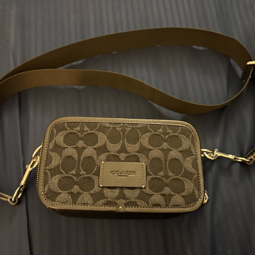 Coach Signature Canvas Crossbody Bag in Brown